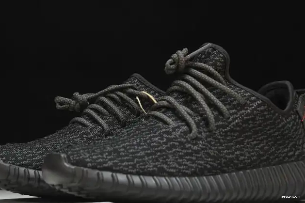2023) Pirate Black Adidas (2022 Yeezy 350 Boost BB5350 0617